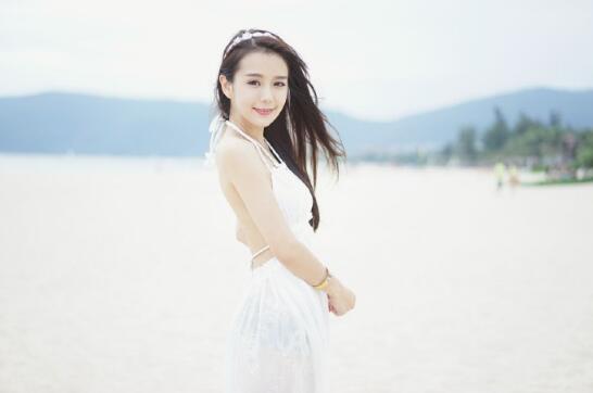 許美靜為什么瘋了?小王菲許美靜酒店事件