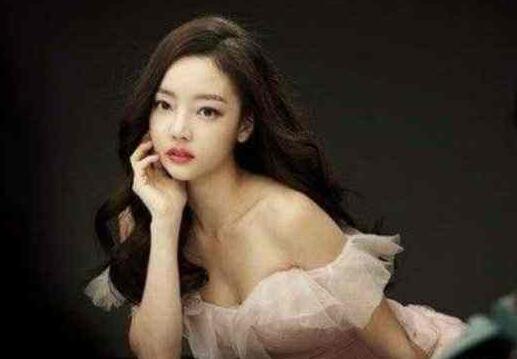 �ߺ��������ڼ����������n��Ů���־ߺ����¼�